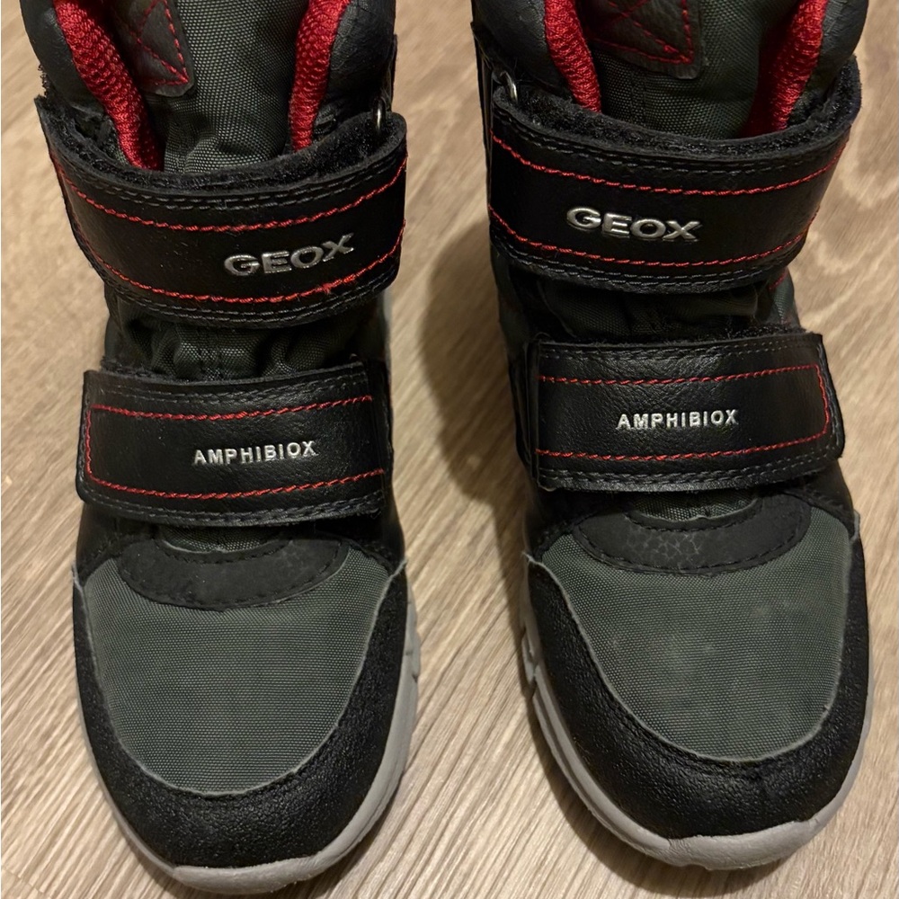 Geox Kids Black, Green & Red Amphibiox High-Top Boots